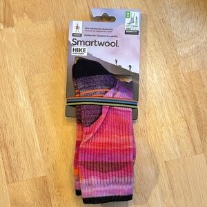 Women’s Smartwool hiking socks size M
